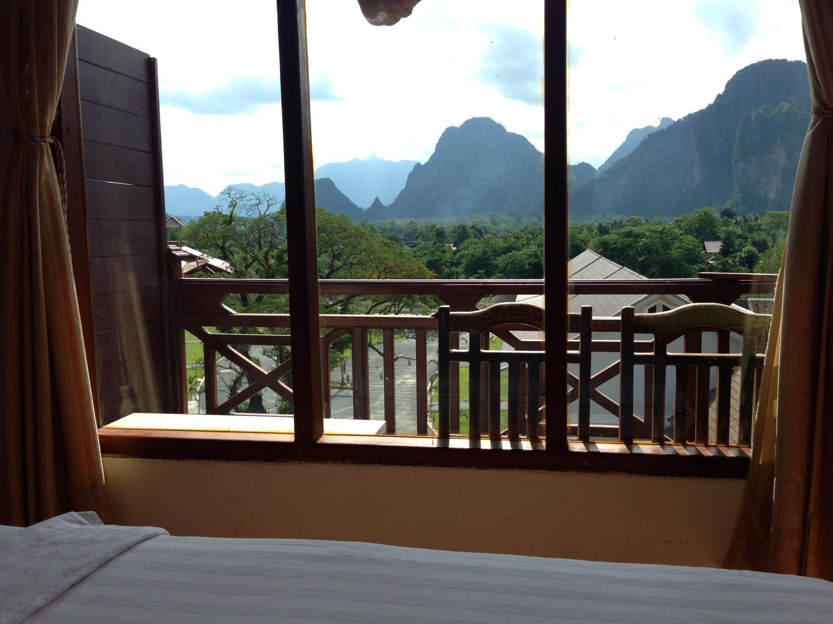 Thavisouk Riverside Hotel Vang Vieng Eksteriør billede